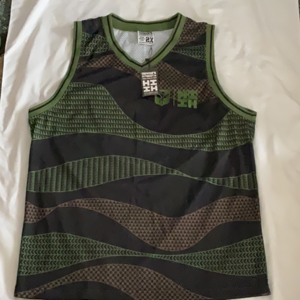 HAWAIIS FINEST TANK TOP 2018 COLLECTION